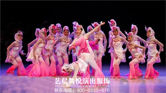 校园舞蹈服装定制