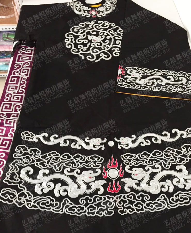 详情戏剧官衣服装
